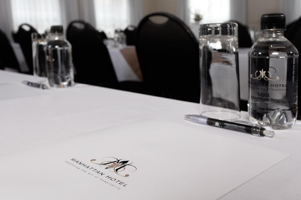 Manhattan Hotel Pretoria Bagian luar foto